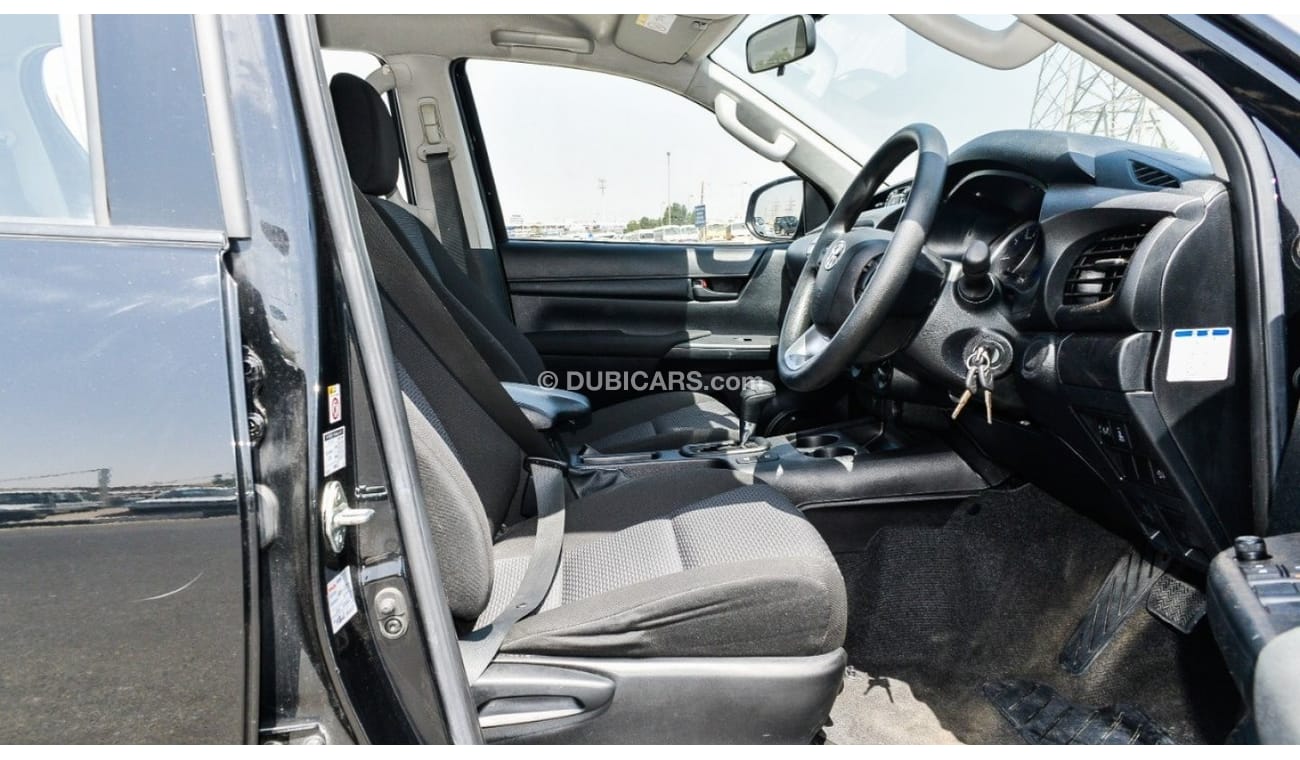 Toyota Hilux Toyota Hilux 2.4 RHD Diesel engine model 2018 car very clean and good condition