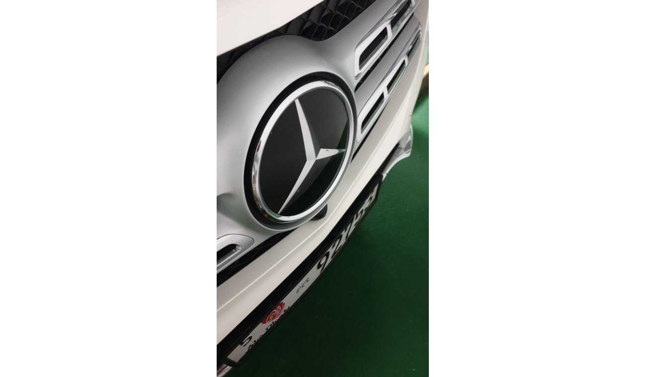 Mercedes-Benz GLS 500