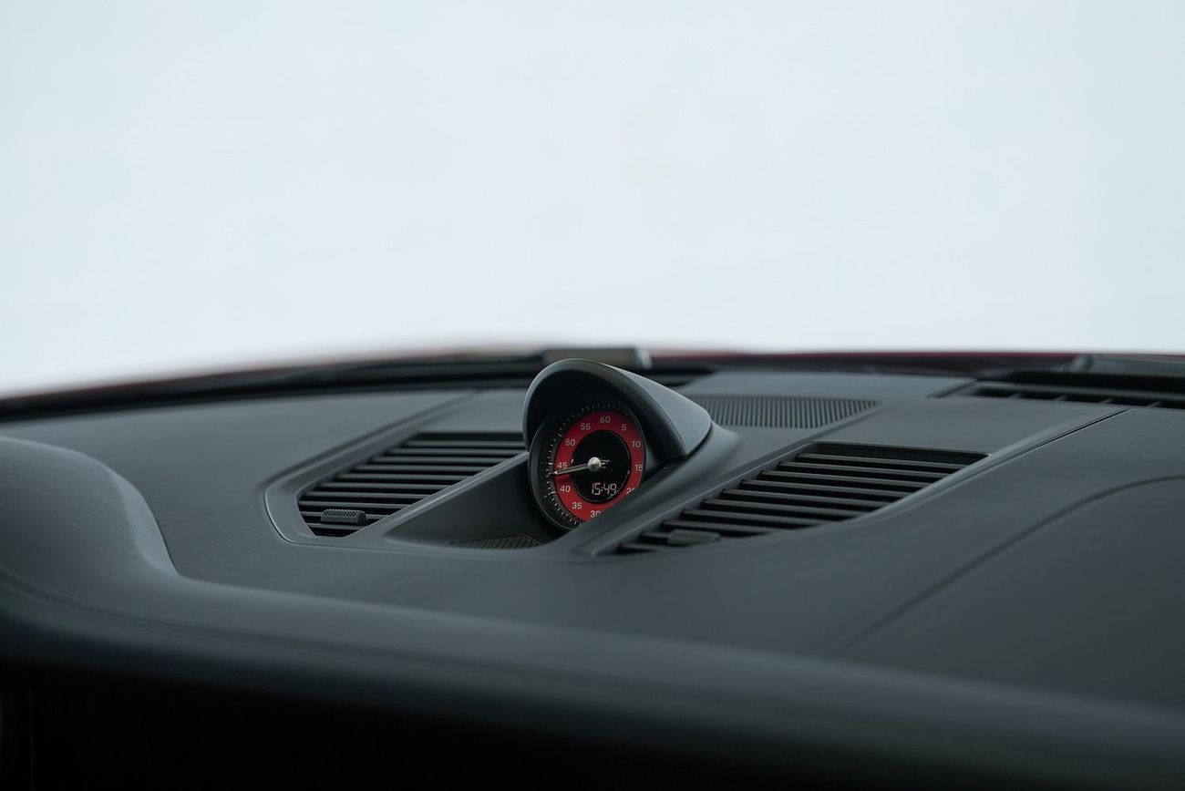 Porsche 911 Carrera S 3.0L (445 HP) Coupe