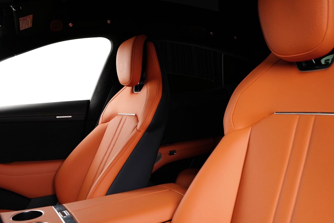 شاومى YU7 Xiaomi YU7 Max-Brand New-760 KM Range-Full Options-Fast Charging