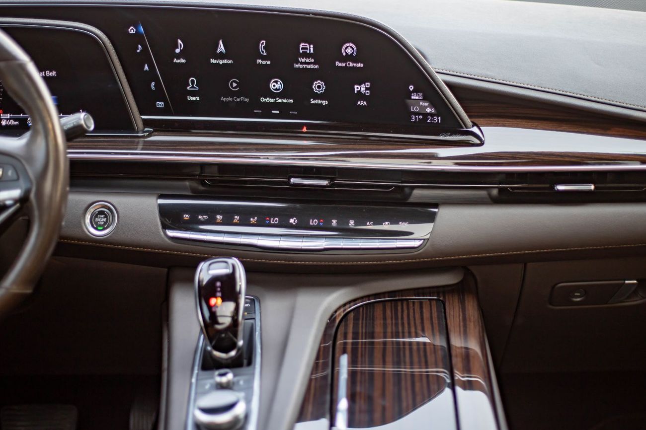 Cadillac Escalade Sport Platinum 6.2L AWD