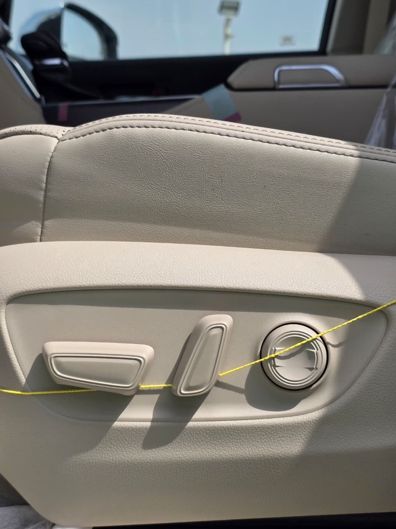 تويوتا لاند كروزر VX 4.0L