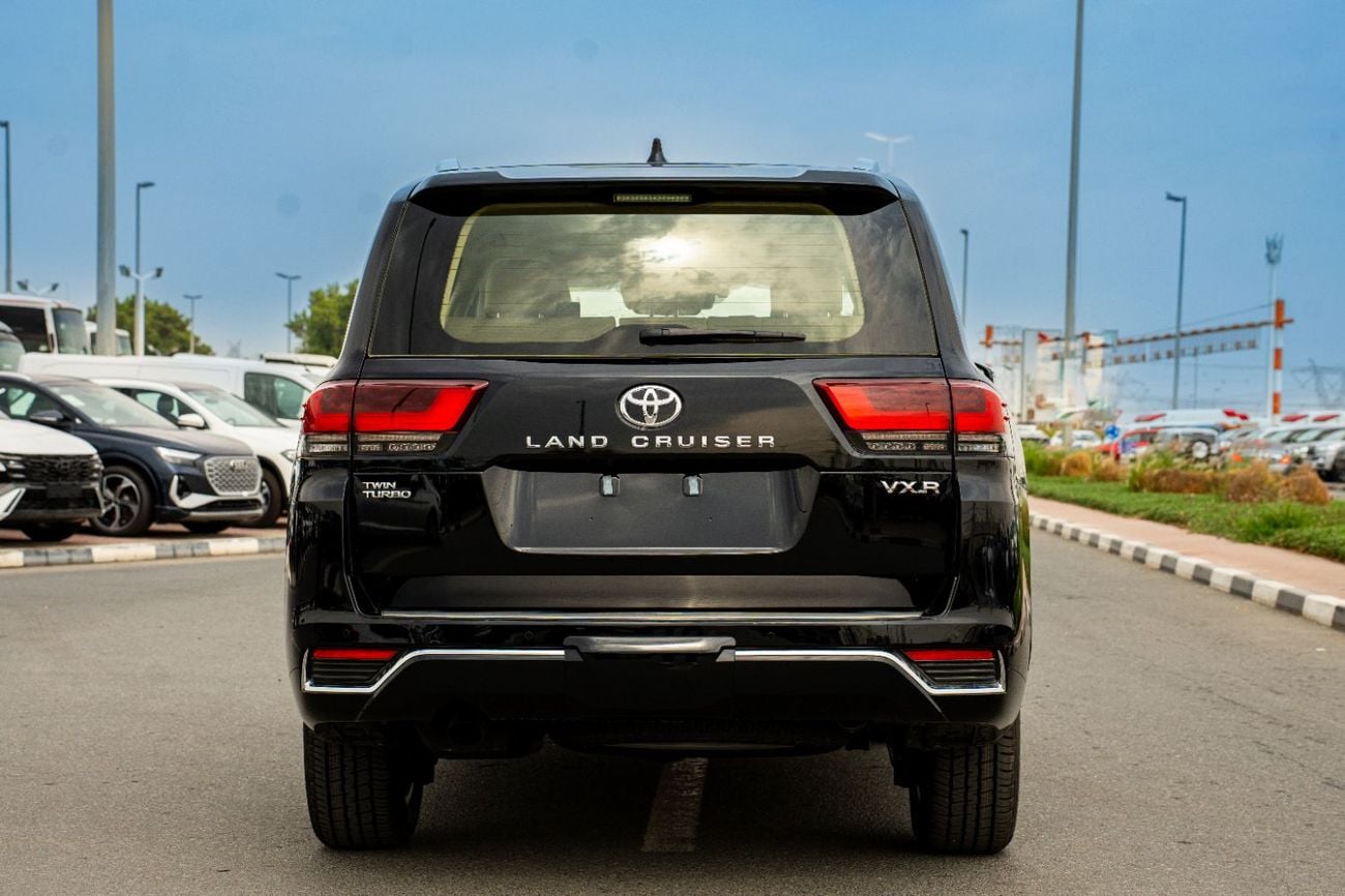 Toyota Land Cruiser Toyota Land Cruiser  VXR  3,5  L  M  2026