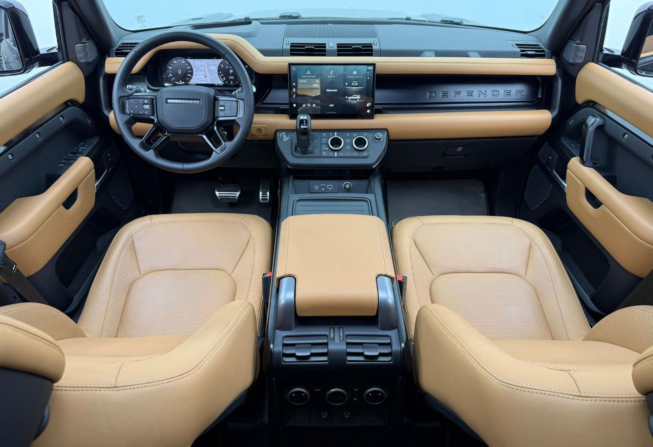 لاند روفر ديفندر P400 110 HSE 3.0L (5 Seater) 2024 Land Rover Defender 110 P400 Urban Kit, 2029 LR Warranty + Service