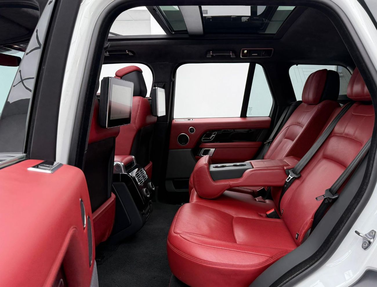 Land Rover Range Rover 2021 Range Rover Vogue SE V8, 2025 RR Warranty, Full RR Service History, Fully Loaded, GCC