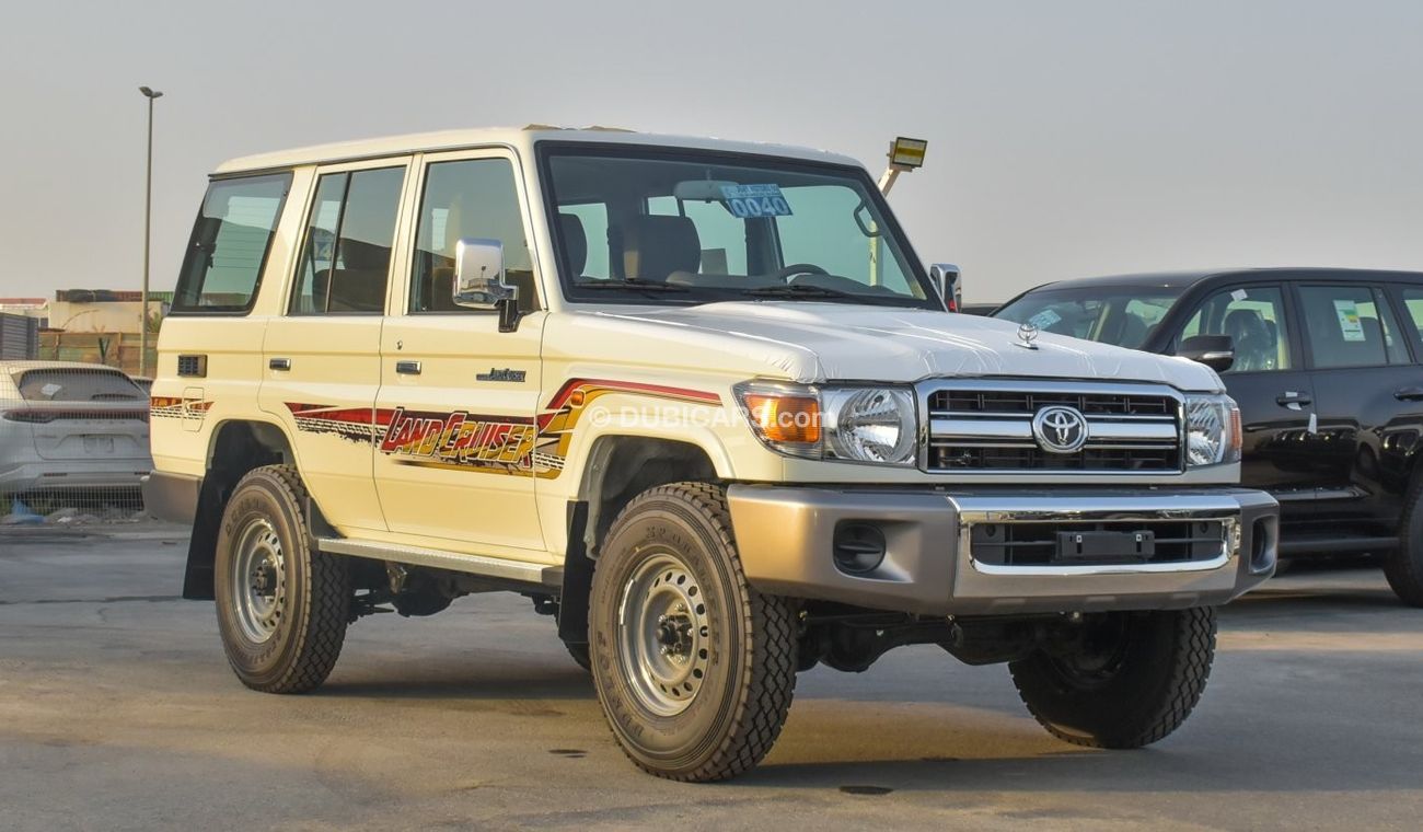 Toyota Land Cruiser 70 4.0L LX V6