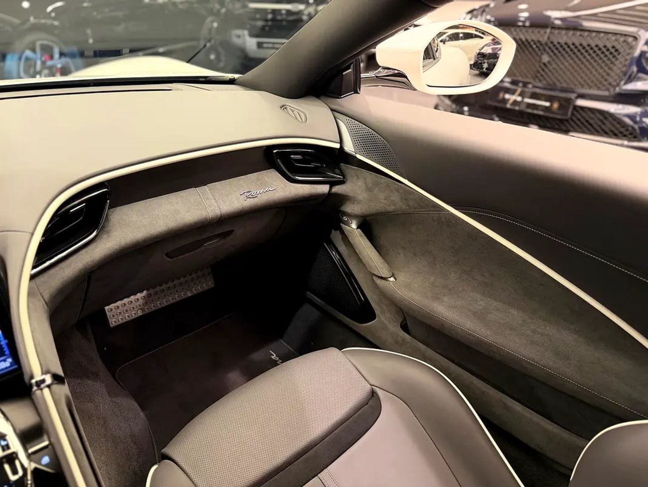 فيراري روما Pristine Condition