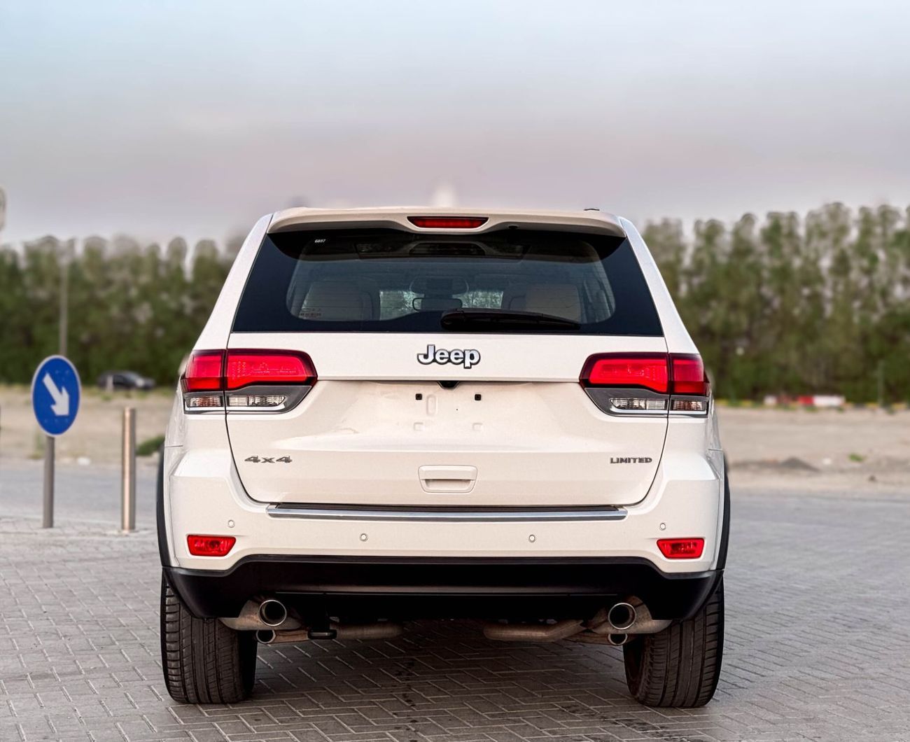 Jeep Grand Cherokee Limited 3.6L Jeep Grand Cherokee 3.6 L | 2021 Model, GCC | Excellent Condition | Monthly Installment