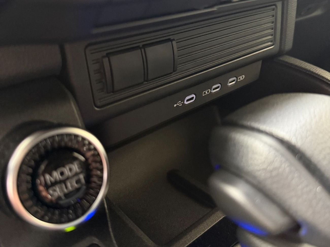 Toyota Prado 2.4 TURBO SUNROOF BLACK INTERIOR  **EXPORT ONLY**التصدير فقط خارج الخليج**