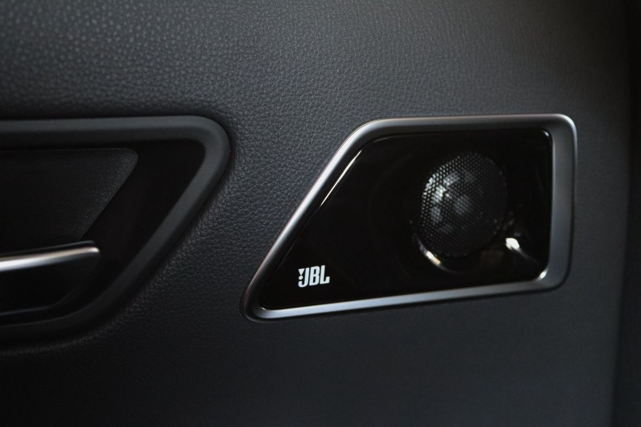 Toyota Land Cruiser VXR 3,3 TWIN TURBO DIESEL **EXPORT ONLY**التصدير فقط خارج الخليج***