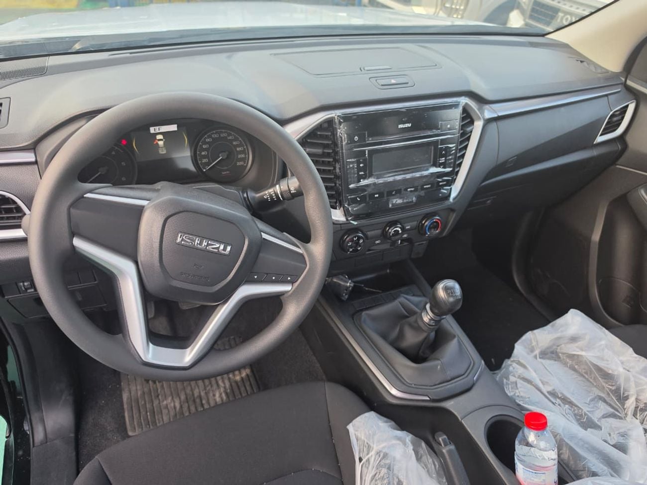 إيسوزو D ماكس Isuzu D-MAX Single Cab 1.9 Diesel 2026 – Automatic | 1.9L Diesel | Black