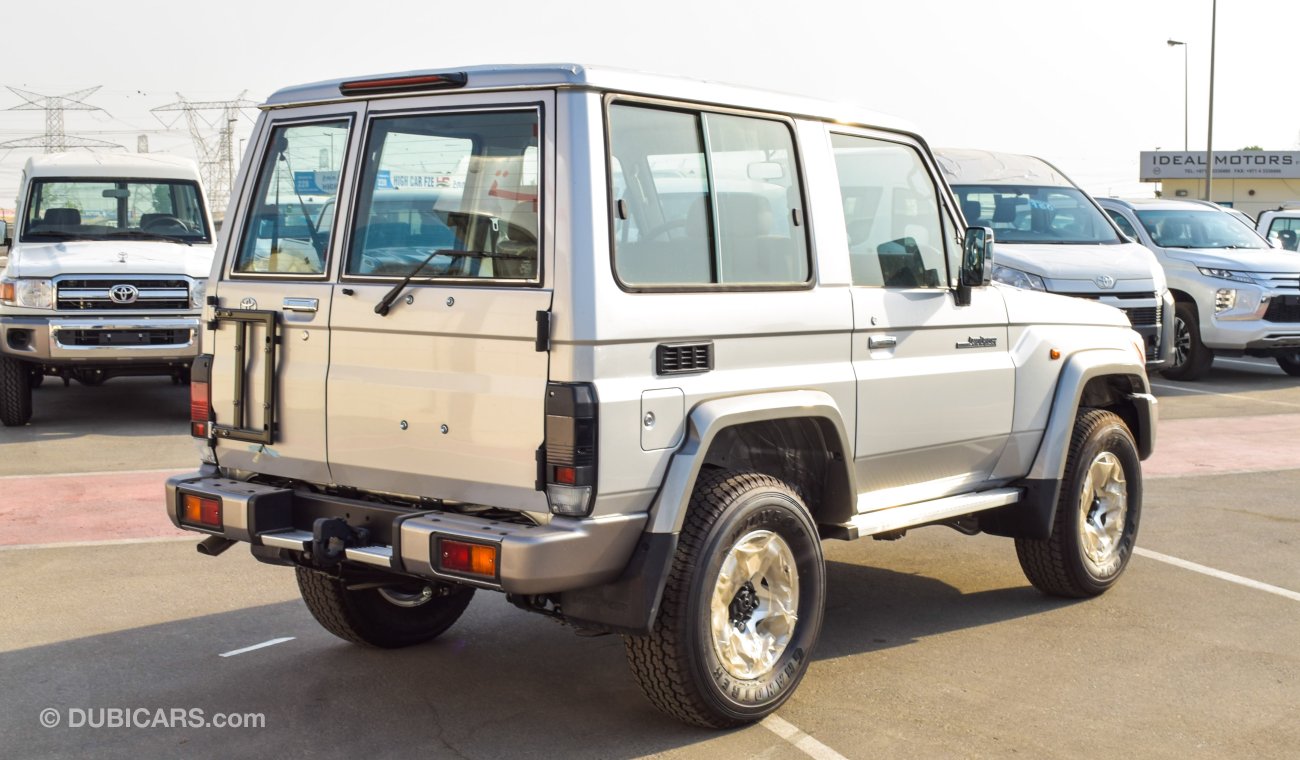 Toyota Land Cruiser Hard Top 4.0 L