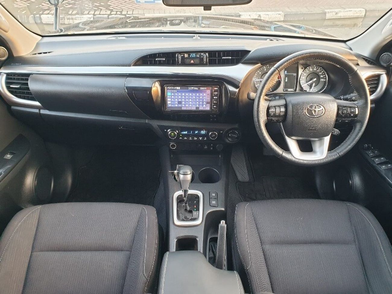 Toyota Hilux PICKUP - DIESEL - (RHD)