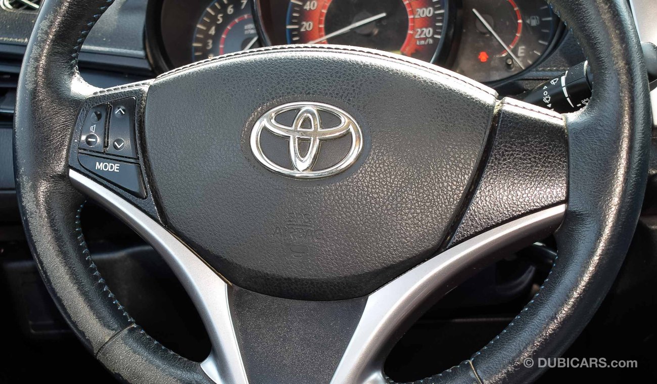 Toyota Yaris 2015 Sport 1.5 Ref# 546