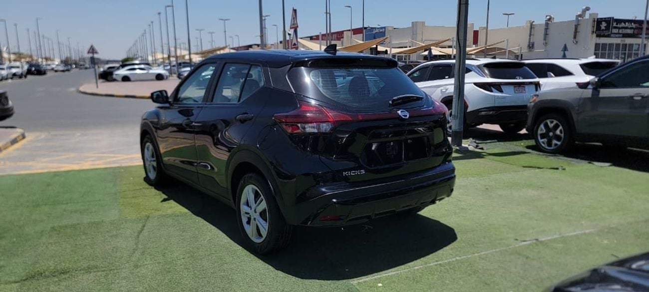 Nissan Kicks SV