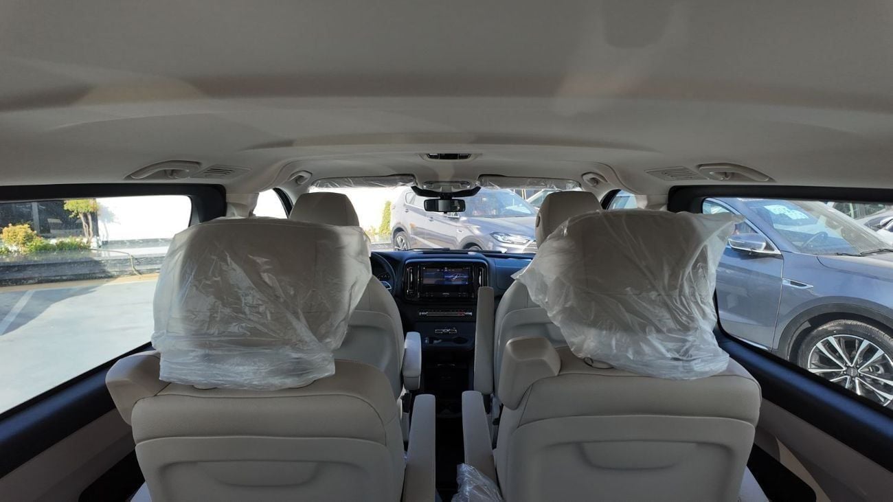 Mercedes Benz Vito TOURER SELECT 2025 Mercedes-Benz Vito | 2.0L Turbo Petrol | 231 HP | 9-Seater