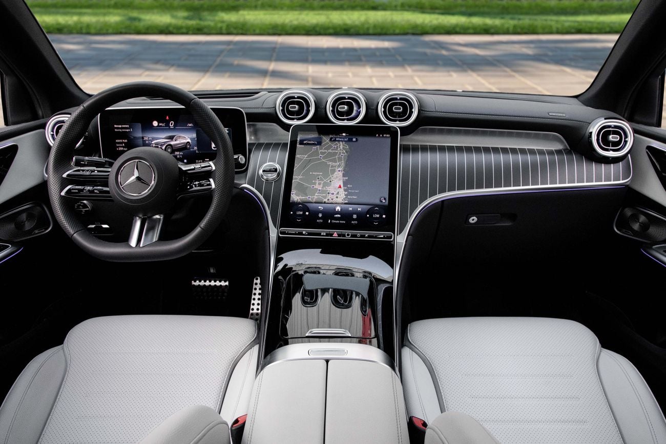 مرسيدس بنز GLC 200 GLC 200 AMG Coupe | 5,680 P.M | 0% Downpayment | GLC 200 AMG PREMIUM + | 2030 WARRANTY!