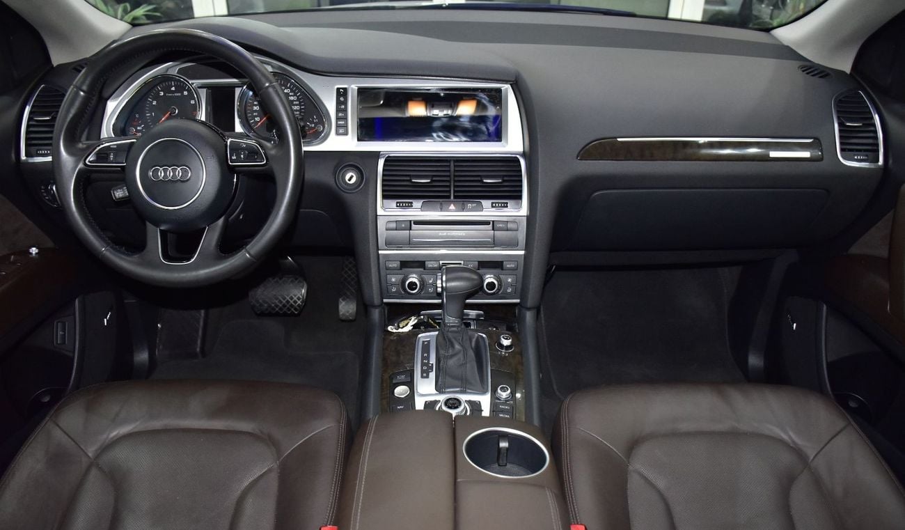 أودي Q7 EXCELLENT DEAL for our Audi Q7 S-Line ( 2014 Model ) in White Color GCC Specs