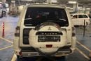 Mitsubishi Pajero GLS Mitsubishi Pajero / Shogun / Montero 2014 GCC specs
