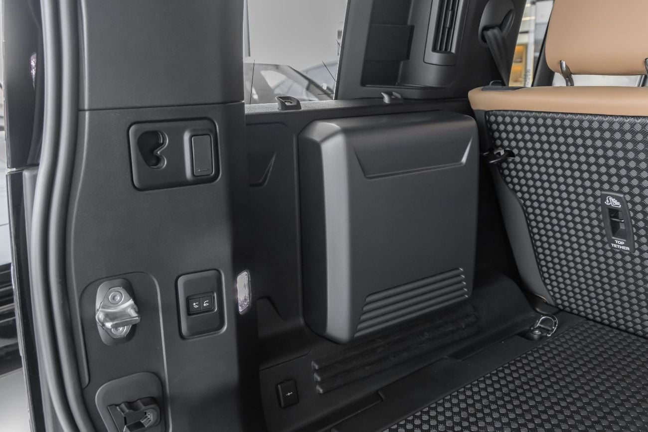 Land Rover Defender Land Rover Defender | 110 X-Dynamic HSE (P400) | GCC Specs | 2026 (Export)