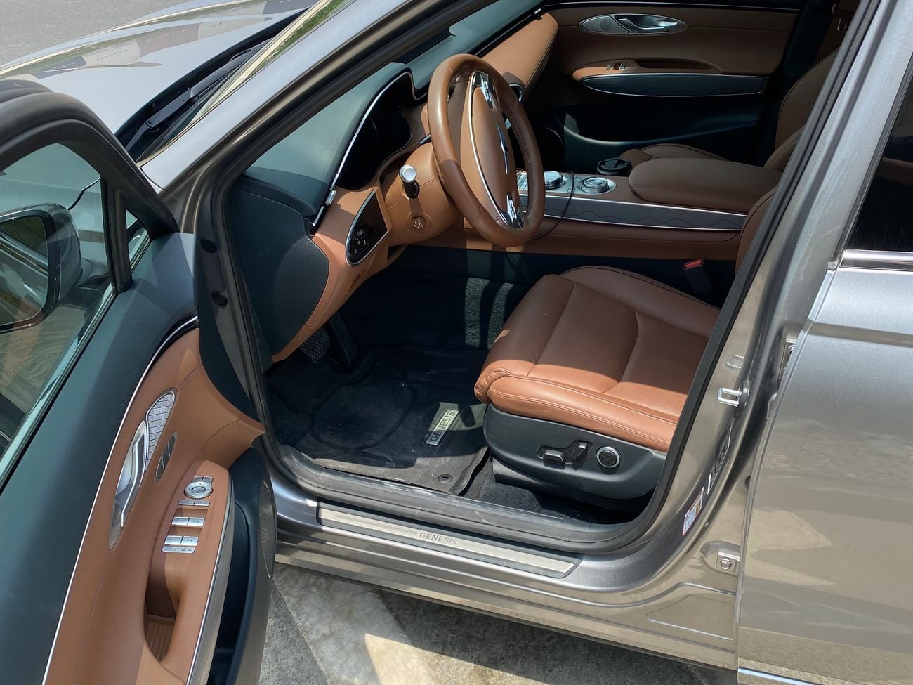 Genesis GV70 PREMIUM