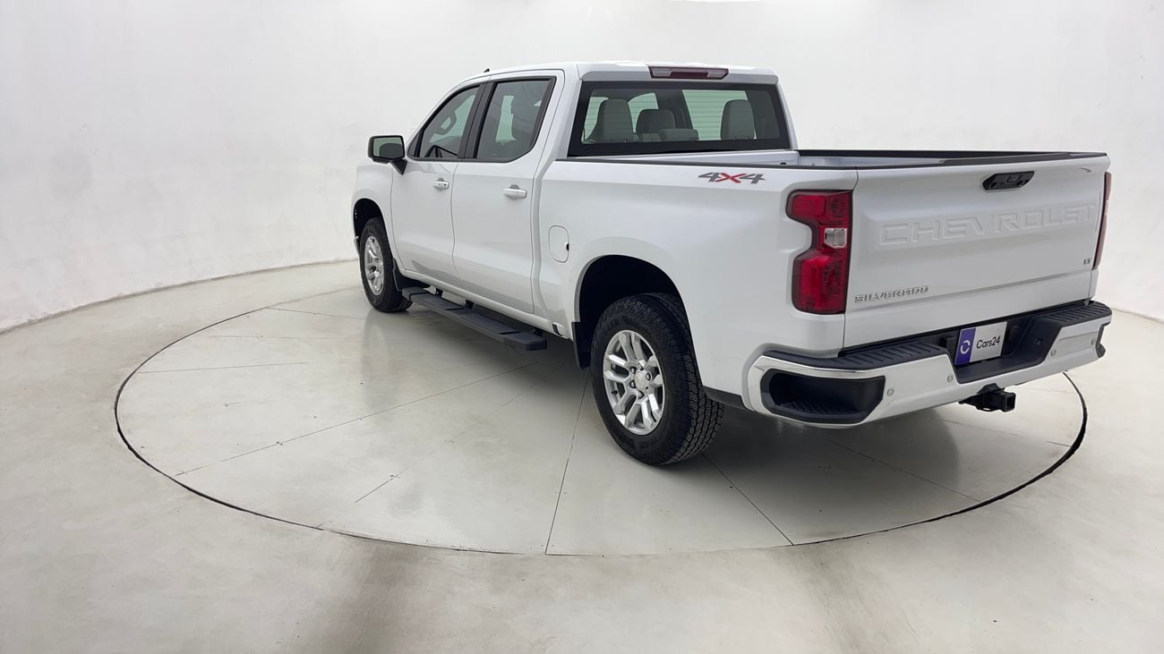 شيفروليه سيلفارادو 2024 LT | AED 2431/Month | 20% DP | 30 Day Return | Warranty