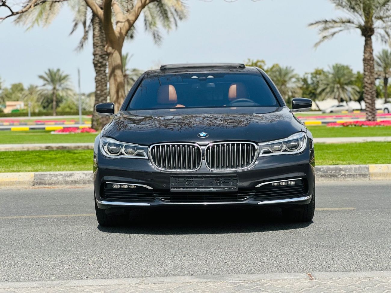BMW 730Li Exclusive 2.0L