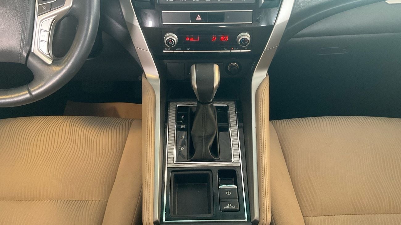 ميتسوبيشي مونتيرو سبورت 3.0 2WD AUTO GLX M/L | شامل الضمان | 0 ﺪﻔﻋﺓ ﺃﻮﻟﻯ