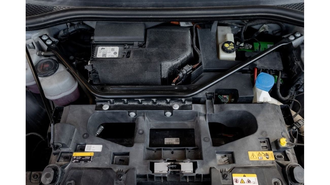 فولكس واجن ID.4 Volkswagen ID.4 Pro 2022 GCC  with Flexible Down-Payment.