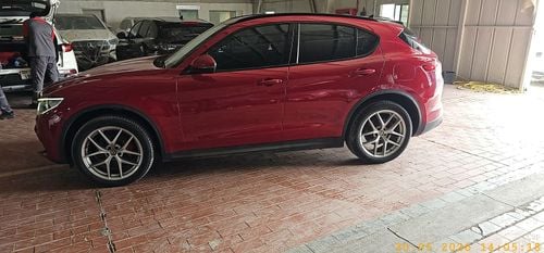 Alfa Romeo Stelvio SUPER 2.0