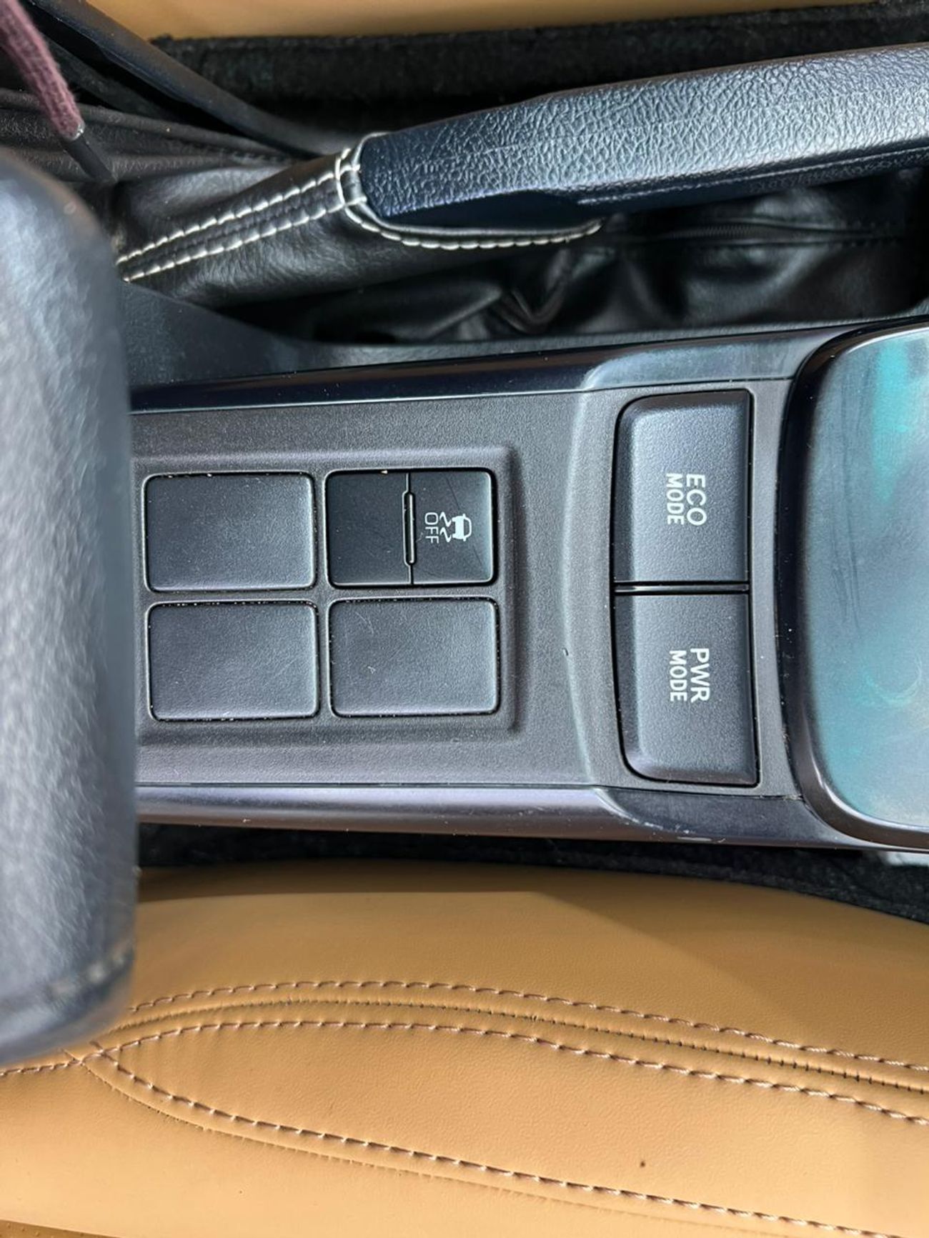 Toyota Fortuner GX2 4X4 2.7L