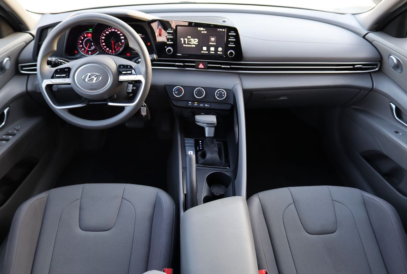 هيونداي إلانترا هيونداي النترا 2023 خليجي بحالة ممتازة