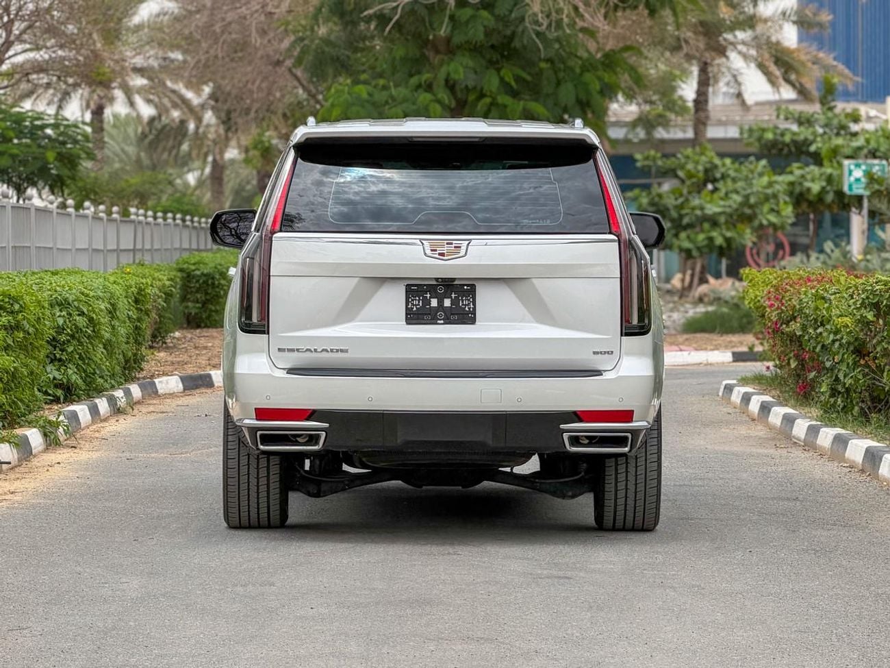 كاديلاك إسكالاد Sport Platinum 6.2L 4WD