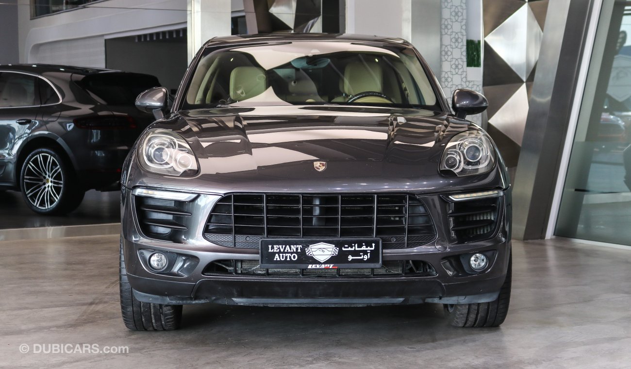 Porsche Macan S