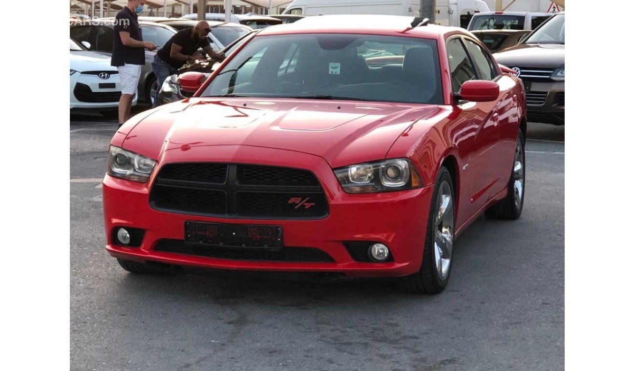 Dodge Charger Dodge Charger RT model 2014 engine 5.7  car prefect condition full option sun roof leather seats su