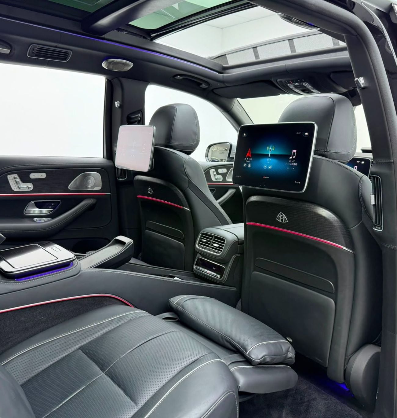 Mercedes Maybach GLS600 Maybach 2023 Mercedes Maybach GLS600, Warranty, Full Service History, Fully Loaded, Excellent Condition, Jap