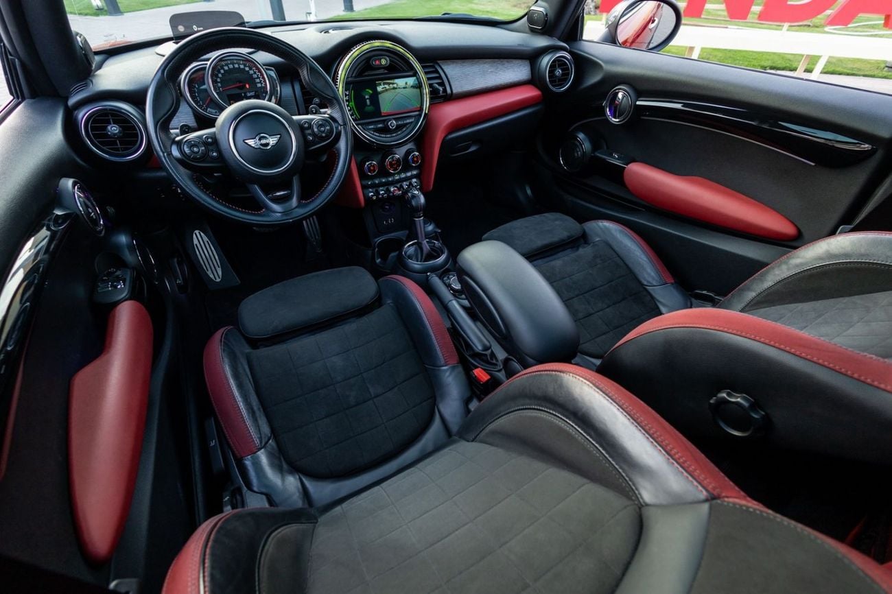 Mini Cooper John Cooper Works 2.0L (231 HP) MINI Cooper John Cooper Works 2018 GCC | Warranty for 873.00 AED mon
