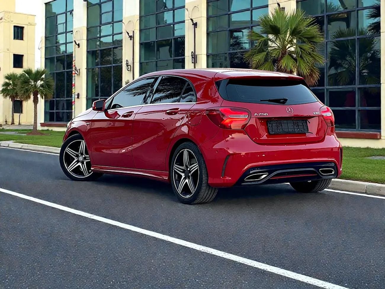 Mercedes-Benz A 250 1,404 P.M | | A250-SPORTS | GCC | 2.0L 4-CYLINDER | WELL MAINTAINED