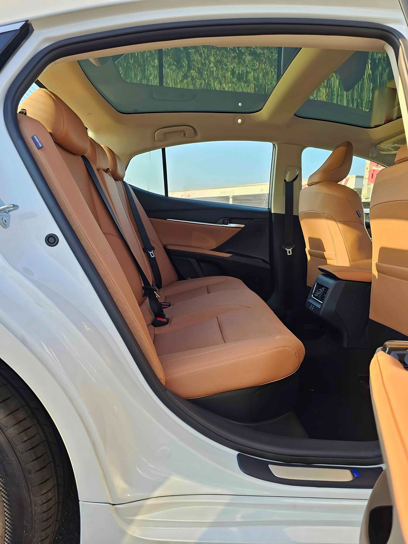 تويوتا كامري G, 2.0L V4 HYBRID, HEADUP DISPLAY WITH PANORAMIC, FULL OPTION (CODE # 68089)