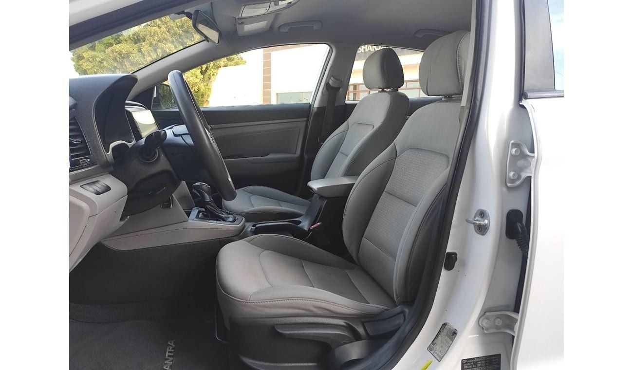 هيونداي إلانترا Standard 2.0L Hyundai Elantra 2017 2.0 usa full automatic