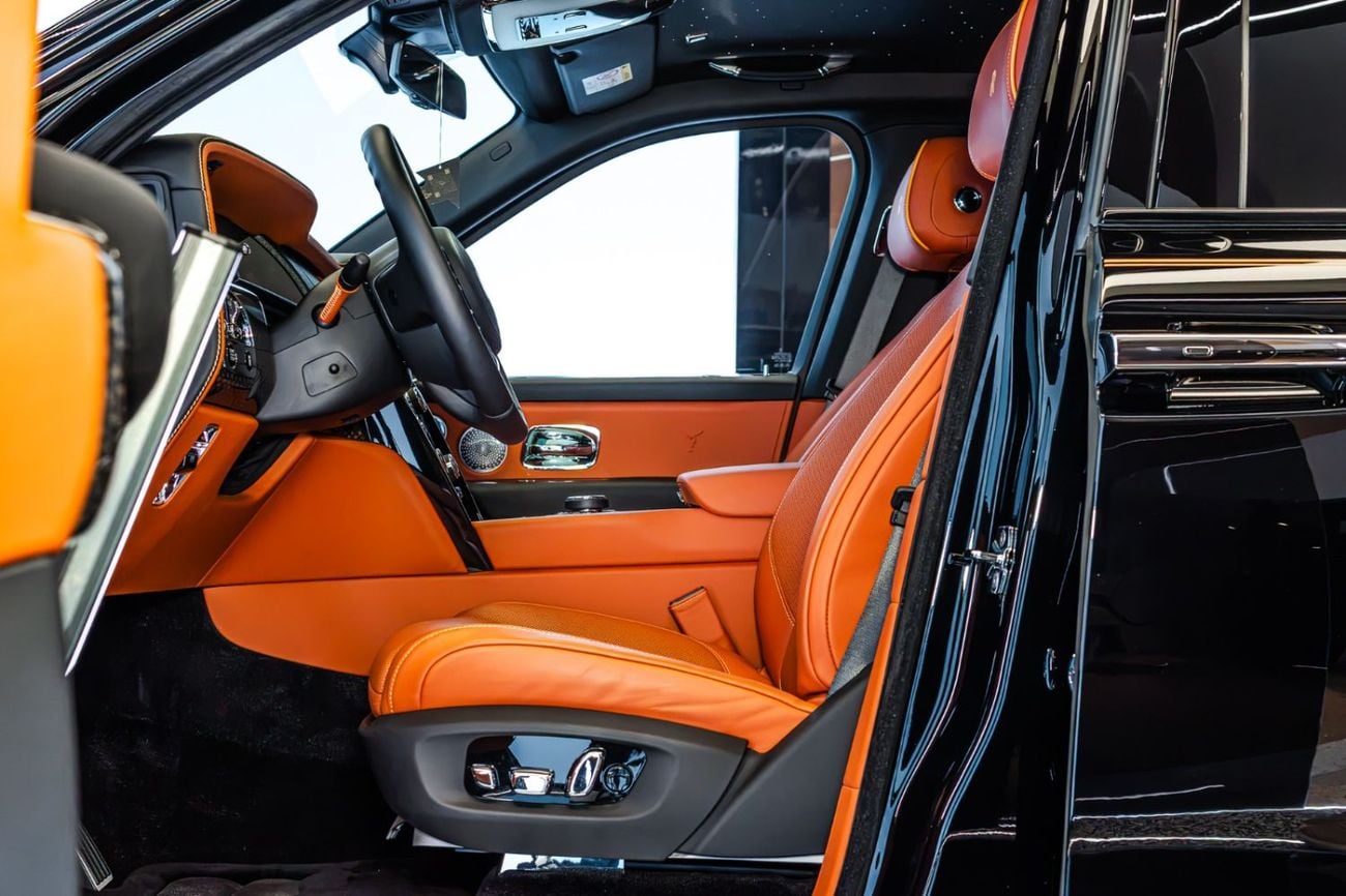 Rolls Royce Cullinan BLACK BADGE 2023 Rolls-Royce Cullinan | 6.75L Twin-Turbo V12 | European Specs
