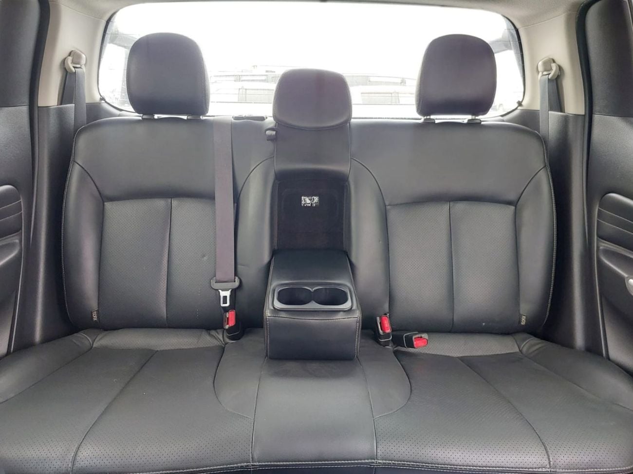 ميتسوبيشي تريتون MITSUBISHI TRITON PICKUP RHD 2020 MODEL 2.4 L DIESEL AUTOMATIC(PM04983)