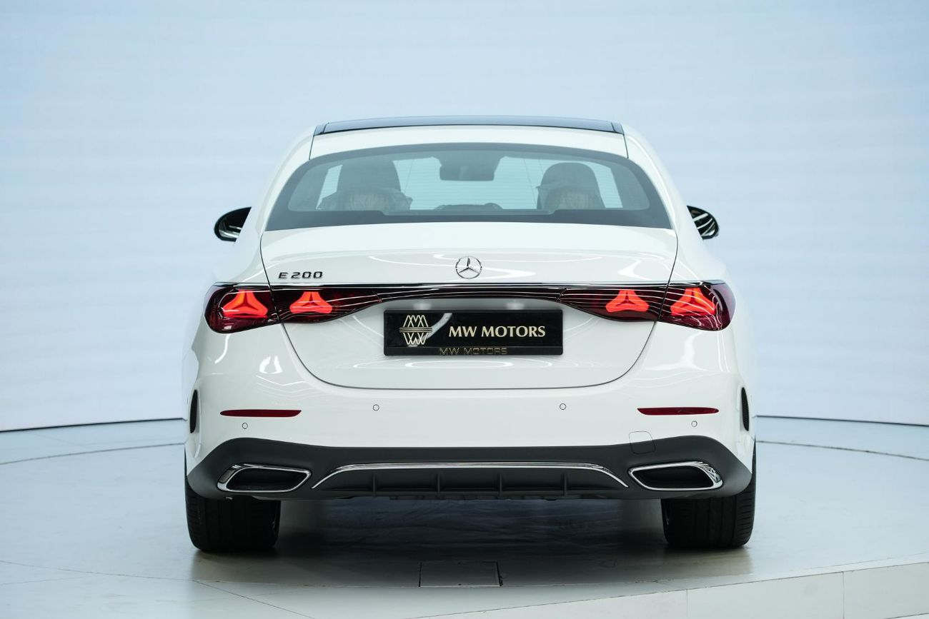 مرسيدس بنز E200