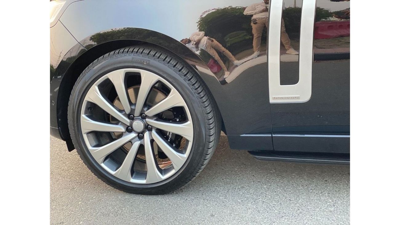 Land Rover Range Rover GCC SPEC UNDER WARRANTY AND SERVICE