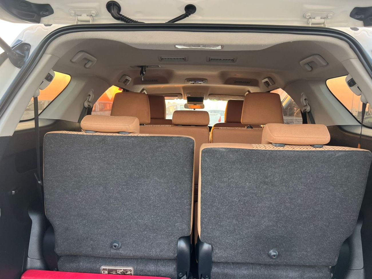 Toyota Fortuner 2019 Toyota Fortuner EXR 2.7 L V4 -AWD 4x4 - Rear CAM & Sensor - Cruise Control -  71000 km