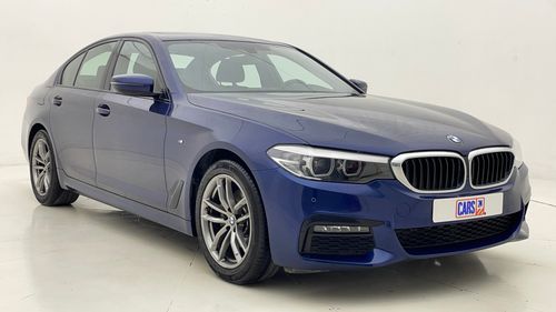 بي أم دبليو 520i M SPORT 2 | بدون دفعة مقدمة | اختبار القيادة في المنزل