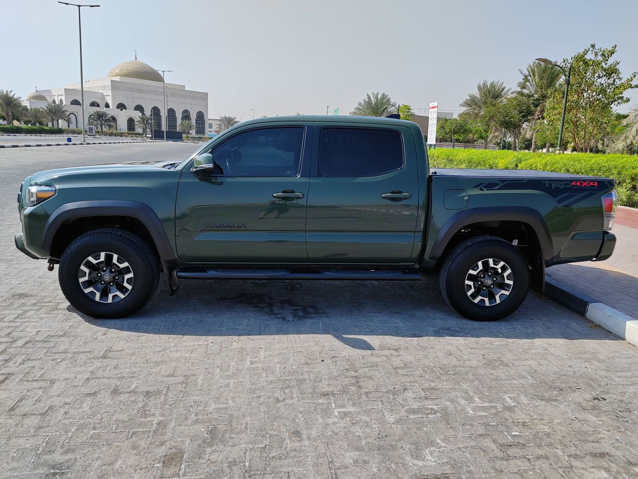 Toyota Tacoma TRD Off-road **NO ACCIDENTS**