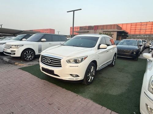 Infiniti QX60 PREMIUM panoramic sunroof, excellent condition, 4x4