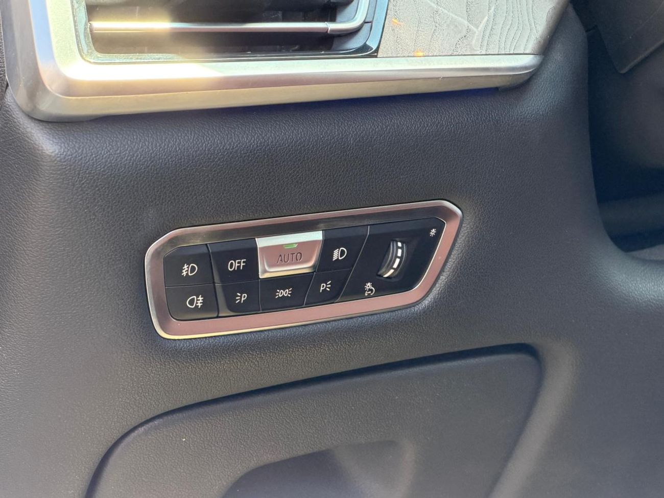 BMW X7 40i M Sport Premium 3.0L BMW X7 X-Drive 40i M Package / GCC / 2019 / Full AService History / Origina