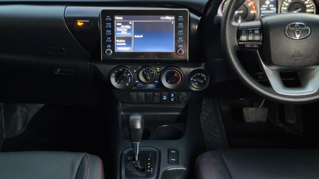 تويوتا هيلوكس GR SPORTS KIT INSTALLED | 2.8L DIESEL ENGINE | RHD | DOUBLE CABIN